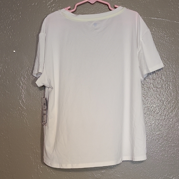 Ideology Unisex Kids White Graphic T-Shirt XL NWT Performance Wear "Get Active" - Picture 2 of 8